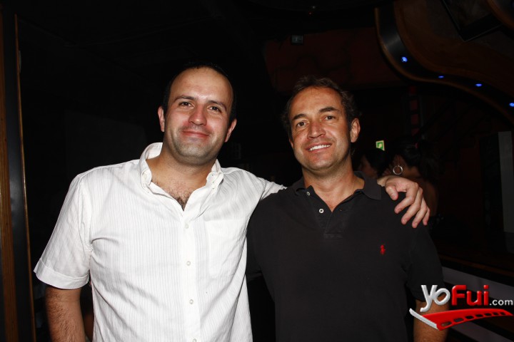 Felipe Hoffens, Rigoberto Caro