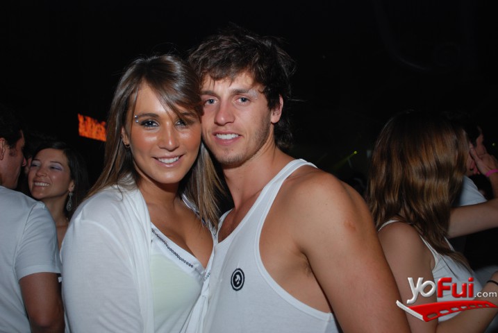 Shantal Amszynowski, Roberto Bezanilla