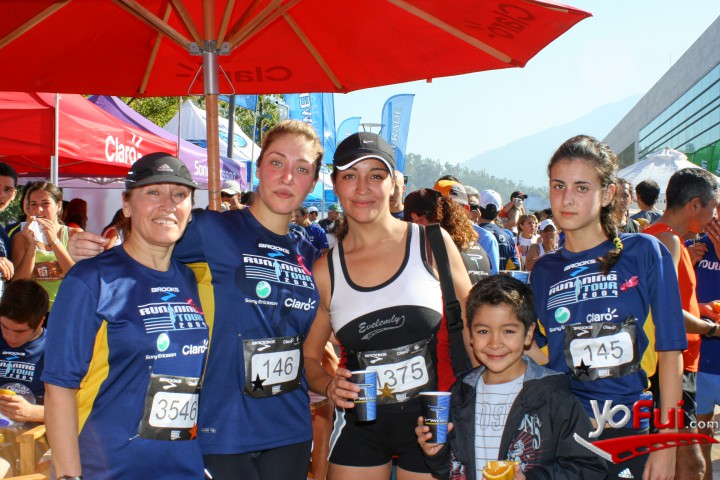 Verónica Durán, Natalia Concha, Carolina Acuña, Felipe Tapia, Valenina Solís