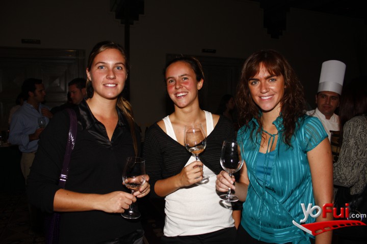 Antonia Schuster, Francisca Schuster, Pilar Ivovich