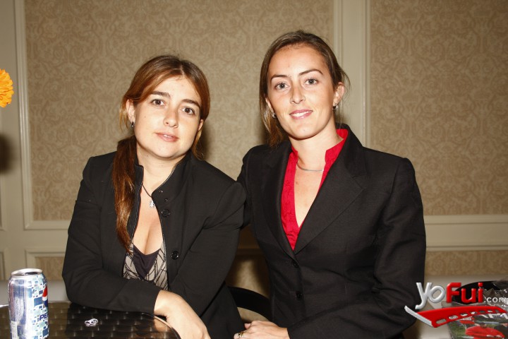 María José Pérez, María Gracia Flores
