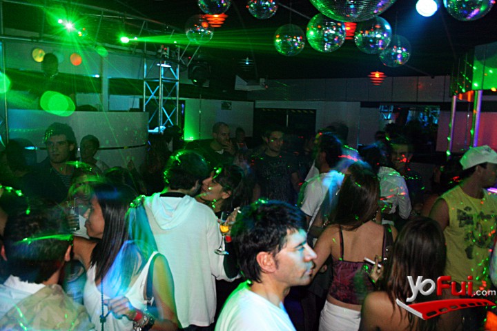 Fotografía en DJ Alejandro Lacroix en Sweet, Club Sweet