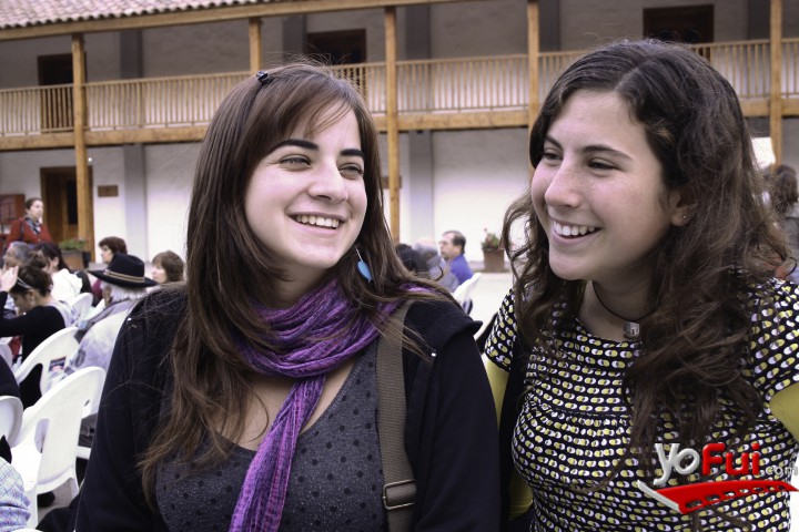 Roberta Lazo, Luna Benavente