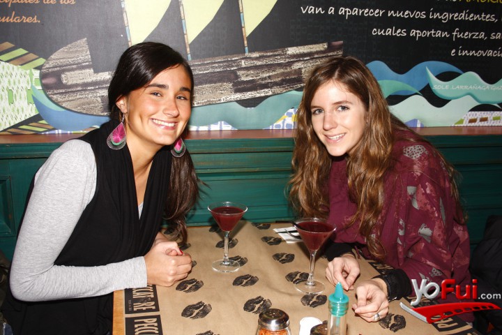 Camila Herrera, Carol Stockins