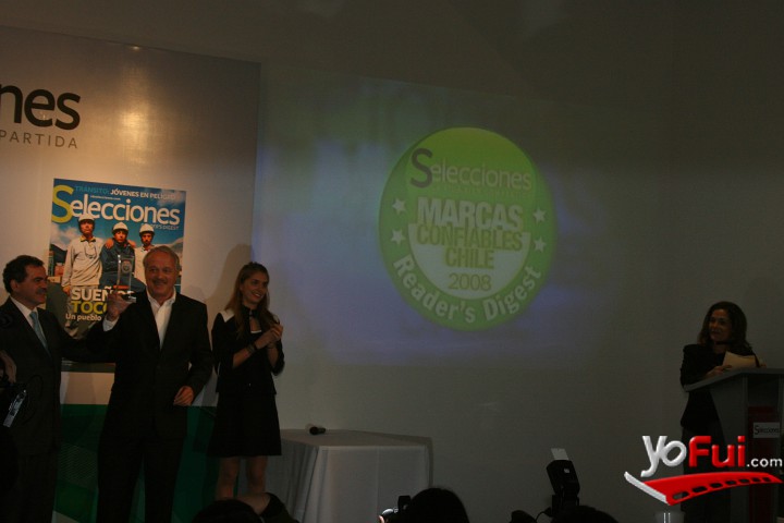 Fernando González (recibió el premio en nombre de su hijo)