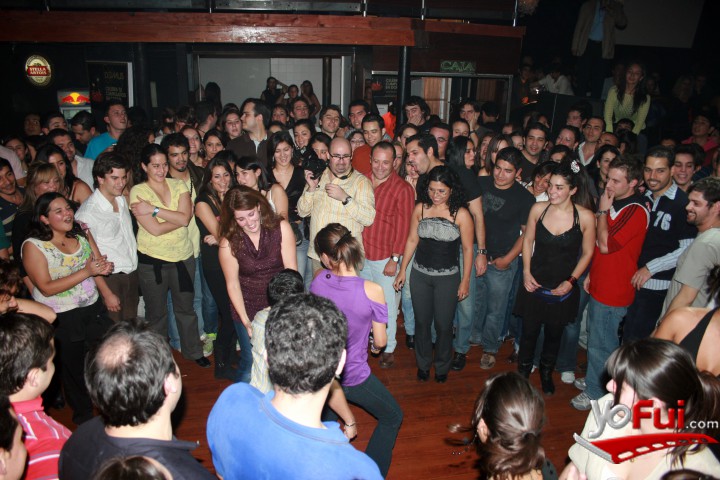 baile de Tambores en Fiesta Caribeña