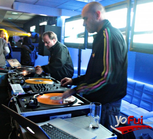 DJs En Aniversario Bar Esquina