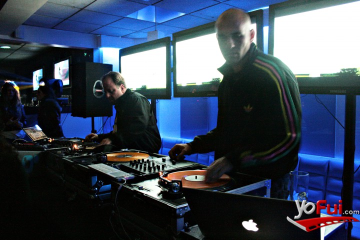 DJs En Aniversario Bar Esquina