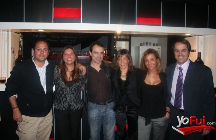Francisco Peñafil, Paula de la Paz, Loreto Lhuillier, Cristian Turull, Adriana Blaitt, Alvaro Lira