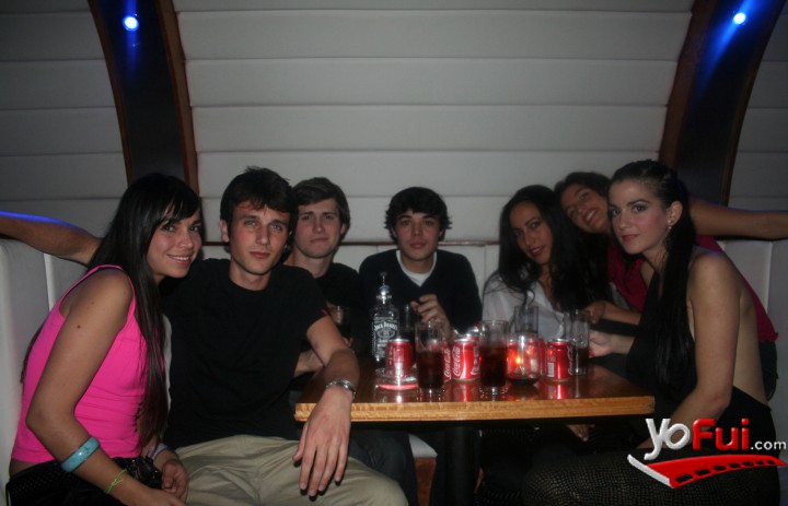 Club EVE Martes de Culto