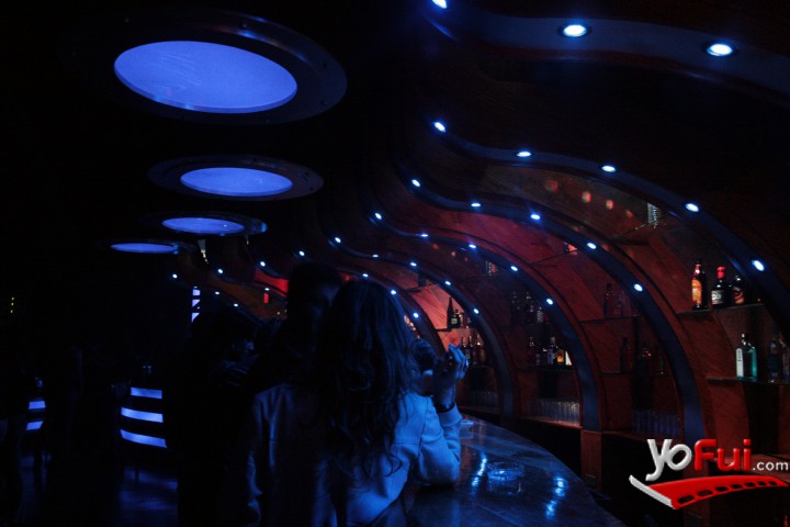 Interior Club Eve