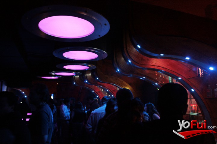 Interior Club Eve