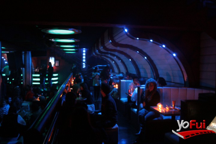 Interior Club Eve
