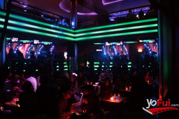 Interior Club Eve