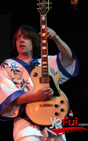 Jules Dodd como Bjorn