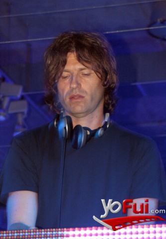 DJ Hernán Cattaneo