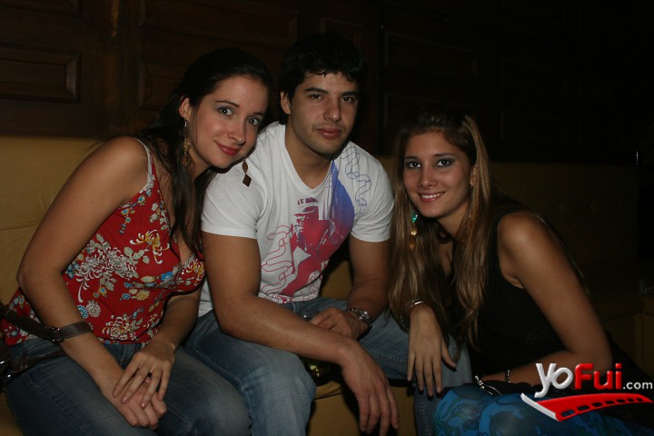 Melanie Kenrick, Sebastian Carrasco, Nicole Grimberd