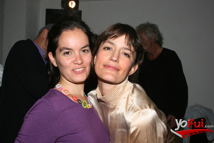 Natalia Arcos, Dominique Hueltes