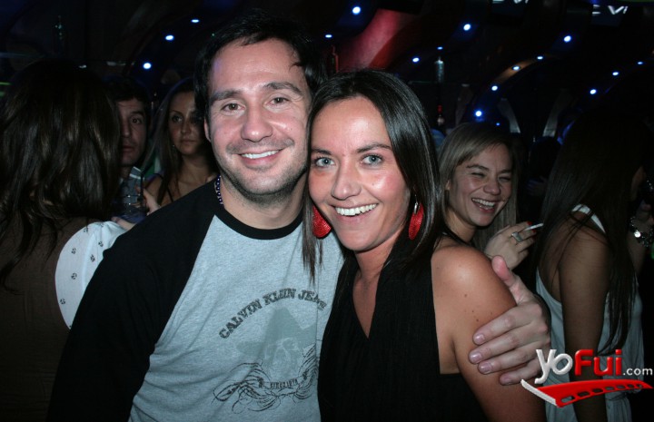 Oliver Brante, Carla Palavecino