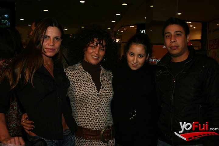 Angela Rossel, Vanessa Souza, Carol Souza, Alvaro Agurto
