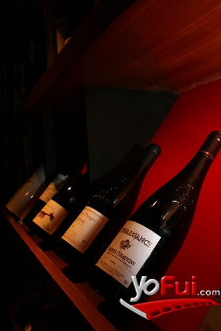 Fotografía en 80´s & Wine, Open Wine & Cafe Bar