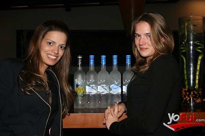 Carolina Machado., Veronica Bruni