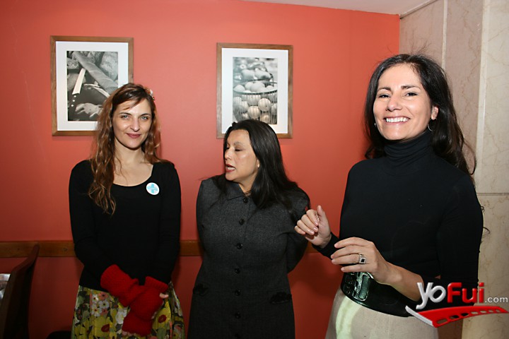 Antonia Zegers, Carmen Romero, Ximena Torres Cautivo