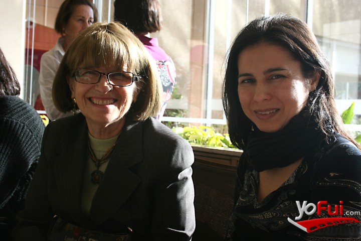 Gloria Calaf, Susan Bueno