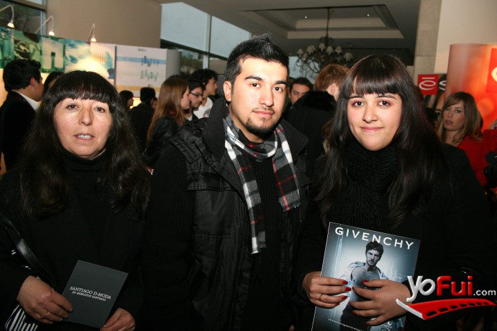 Laura Gutierrez, Vladimir Carrasco, Valeria Vergara