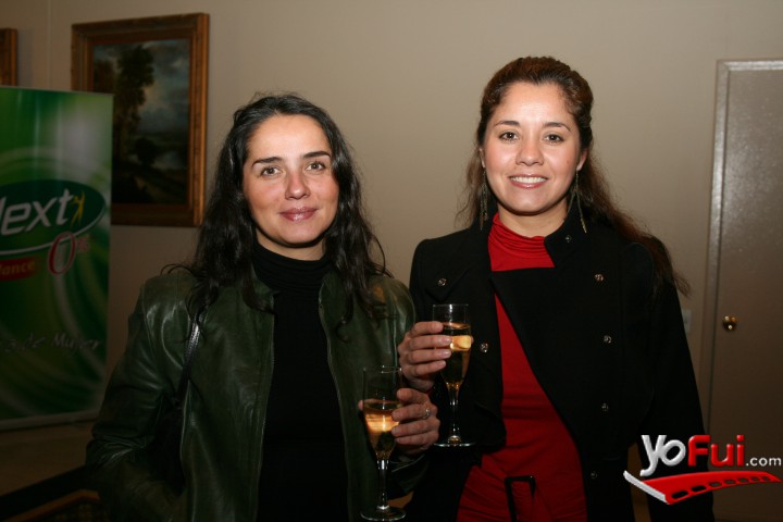 Mariana Cabello, Carolina Garrido