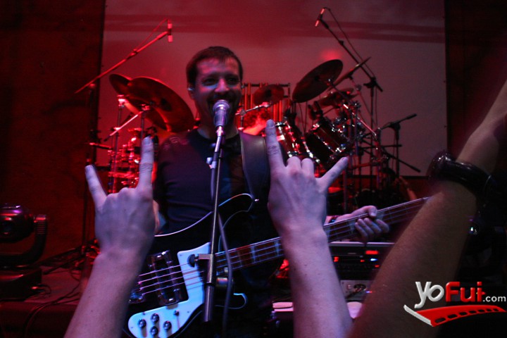 H-SUR en  Club EVE