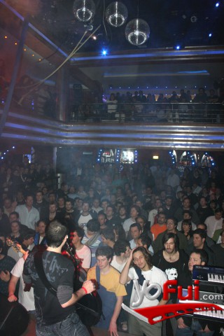 H-SUR en  Club EVE