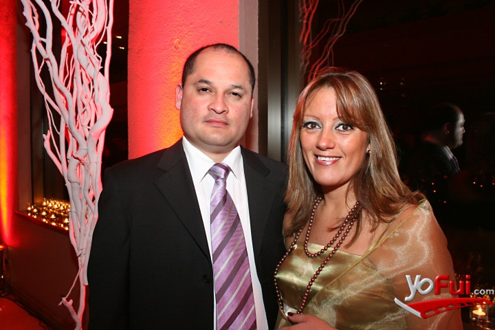Eduardo Manrriquez, Mariela Dominguez