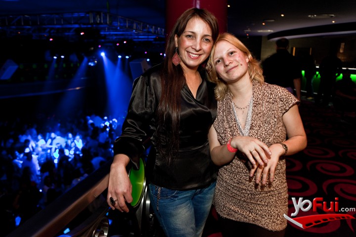 Andrea Robledo, Helen Winter