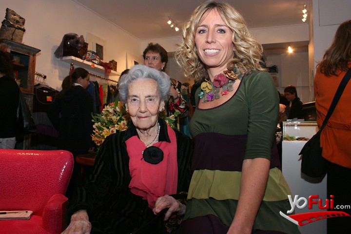 María Matta, Paula Velasco