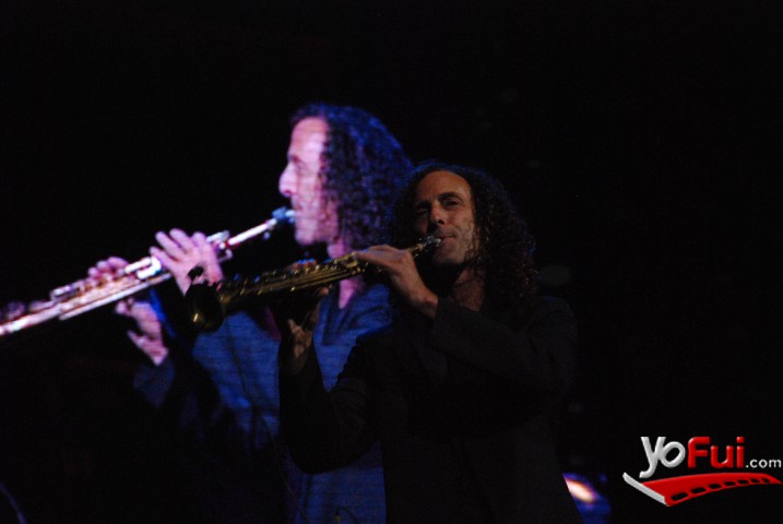 Show Kenny G