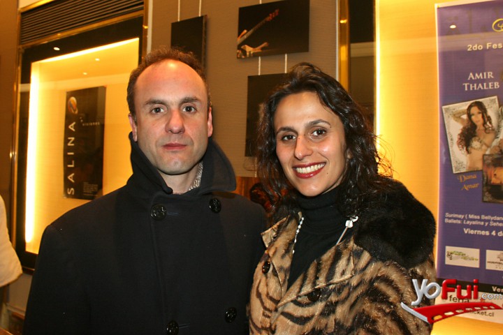 Juan Cristobal Vera, Teresa Hales