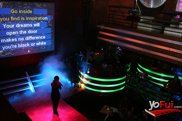 Karaoke Night en Club EVE