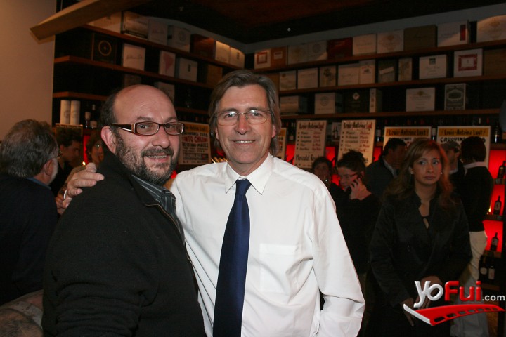 Javier de la Fuente, Julio Donoso