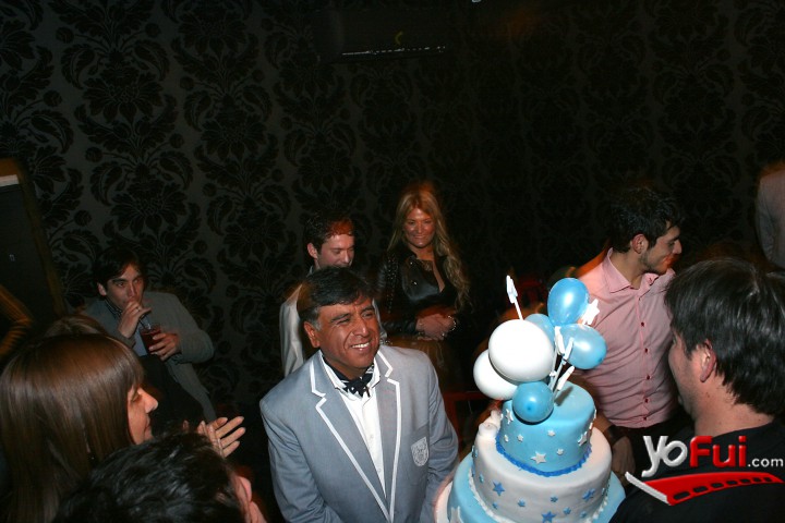 Cumpleaños de Humberto Maturana en Resto-Bar Desmadres