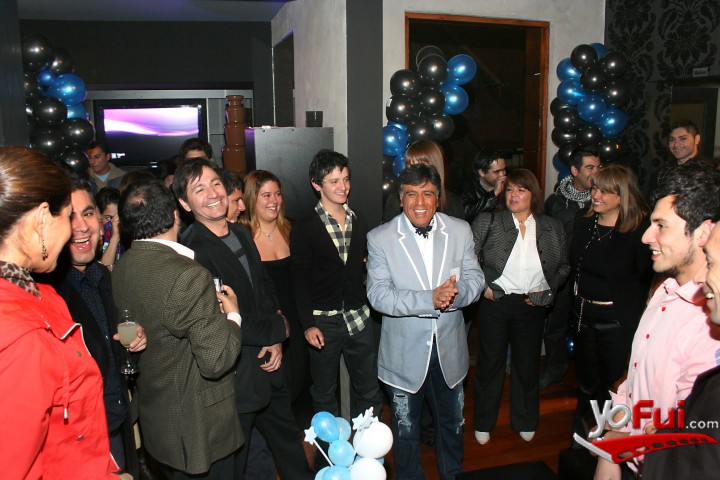 Cumpleaños de Humberto Maturana en Resto-Bar Desmadres
