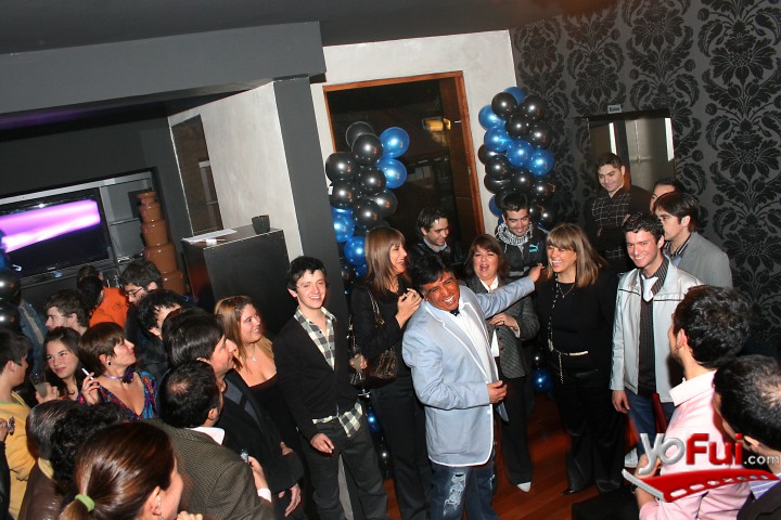 Cumpleaños de Humberto Maturana en Resto-Bar Desmadres
