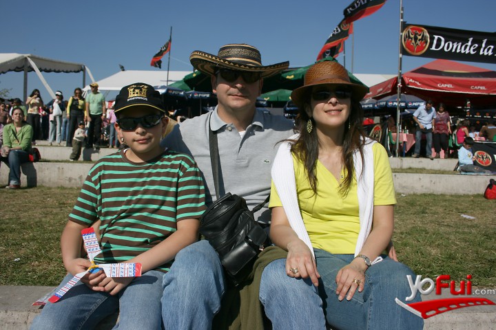 Carlos Cerón, Nicolas Cerón, Pamela Moscoso