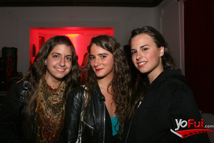 Barbara Swinburn, Josefina Allende, Magdalena Germain