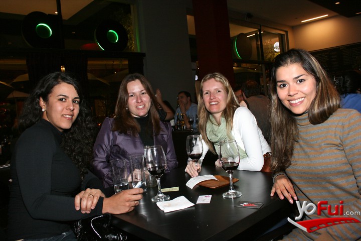 Josy Barbrauskas, Daniele Tronn, Kelly Nass, Karina Suares