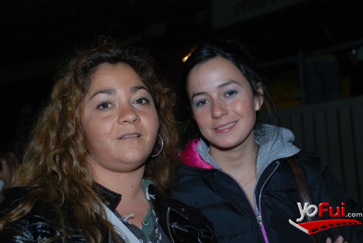 Alejandra Vega, Claudia Castro