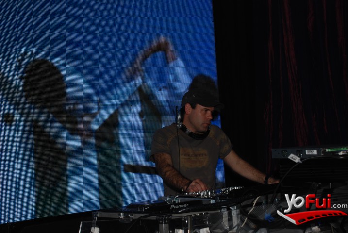 Roberto Fuentes - VJ ROB