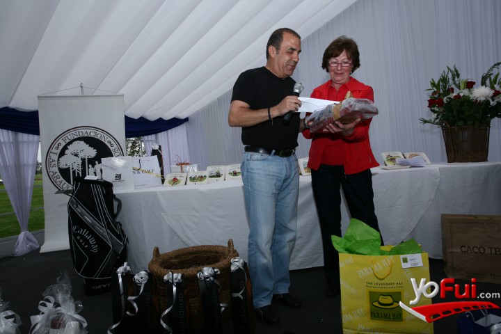 Checho Hirane, Malú Vadell (Vice Presidenta de la Fundación Las Araucarias de Linderos)