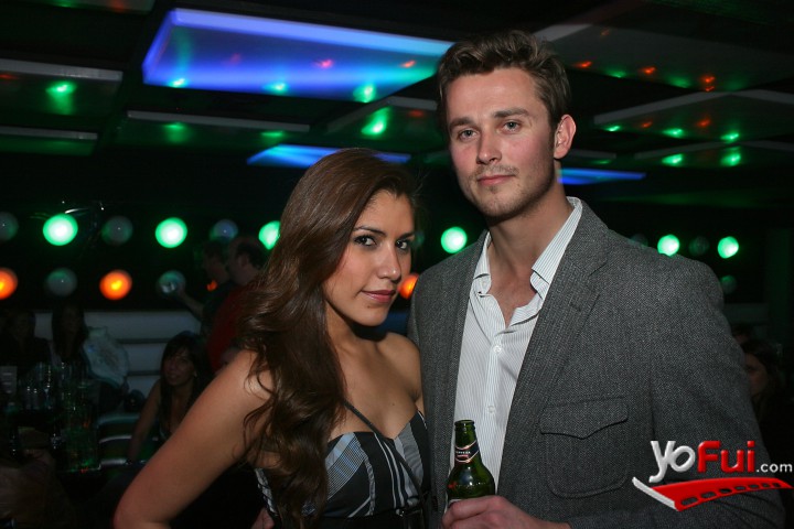 Macarena Salinas, Bredo Molthe