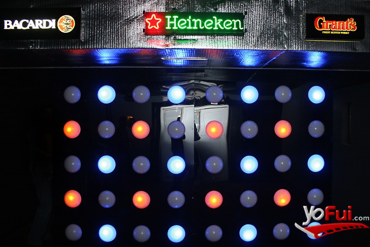 Fotografía en VJ ROB en Club Caramel + Cumpleaños Barbara Menke, Club Caramel